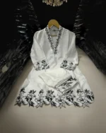 Women’s versatile ethnic kurti pant set for multiple occasions.