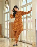 Lahariya Dhoti Set, 4 colors, green, navy, mustard, red, foil muslin, traditional Indian wear, mannequin display