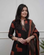 Malmal cotton dupatta, elephant print, lightweight dupatta, traditional Indian scarf, soft fabric